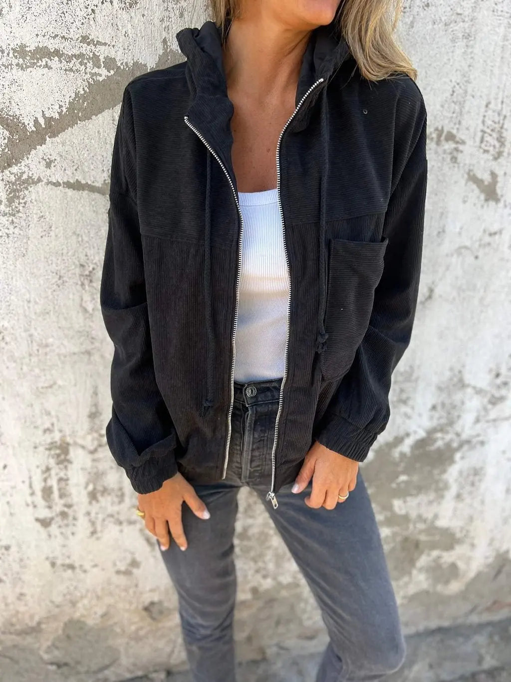 Zeya™ | Chic ribbed zip hoodie